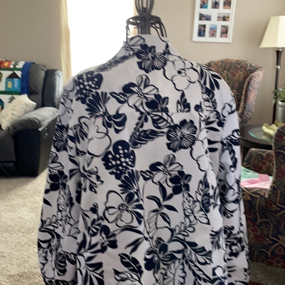 Alfred Dunner Navy Blue and white spring jacket 18w - Picture 4 of 4